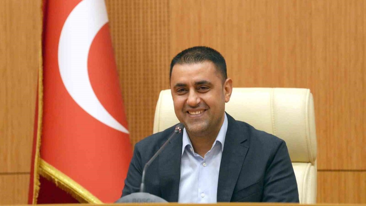 Çukurova Belediyesinden işçilerine 75 bin TL’lik ödeme