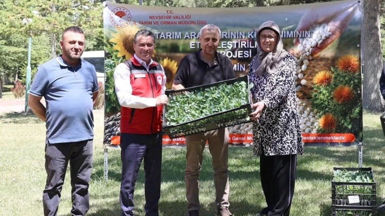 Nevşehir’de üreticilere yüzde 75 hibeli karnabahar ve brokoli fidesi dağıtıldı