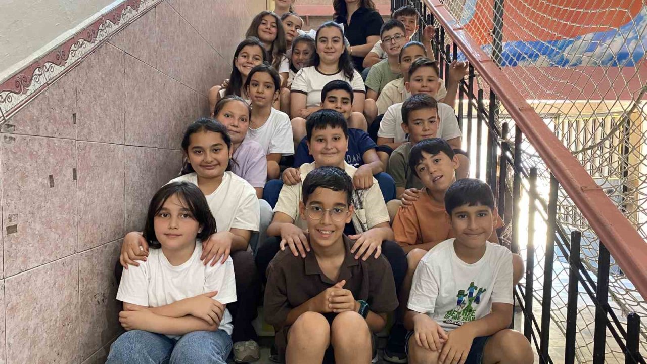 Sevinçle hüznü birlikte yaşadılar