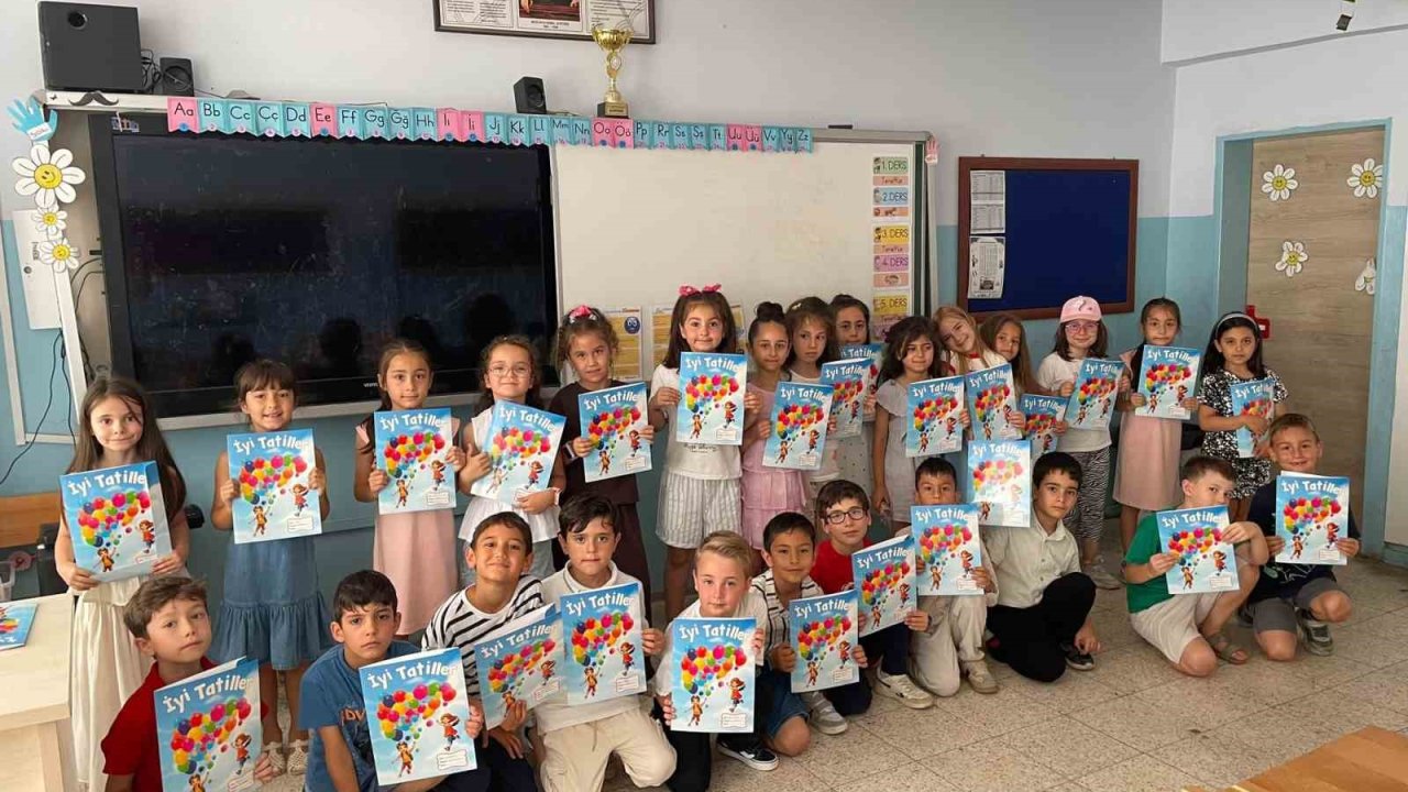 Bilecik’te 38 bin 809 öğrenci karne sevinci yaşadı