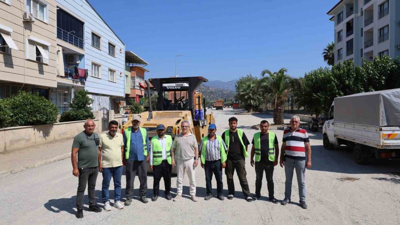 Başkan Tetik 41 noktadaki yol çalışmalarını yerinde inceledi