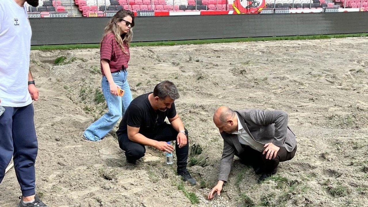 Samsun 19 Mayıs Stadı’nın zemini yeni sezona hazırlanıyor