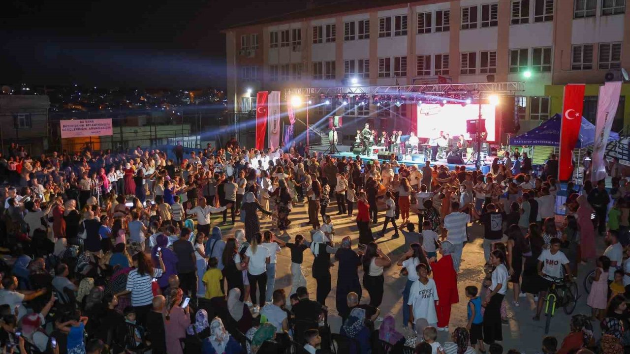 Gaziantep Büyükşehir’in "Mahallemde Konser Var" etkinliği yaz coşkusuyla yeniden başlıyor