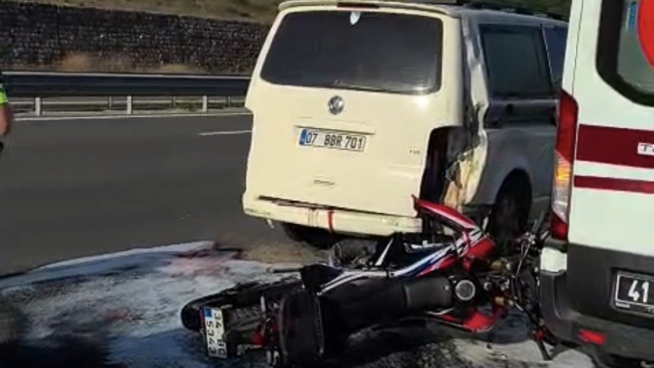 Feci kazada ağır yaralanan motosiklet sürücüsü yaşam savaşını kaybetti