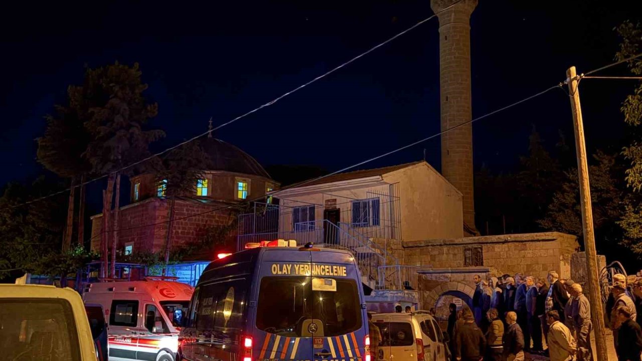Kayseri’de cami cemaatine bıçaklı saldırı: 2 ölü