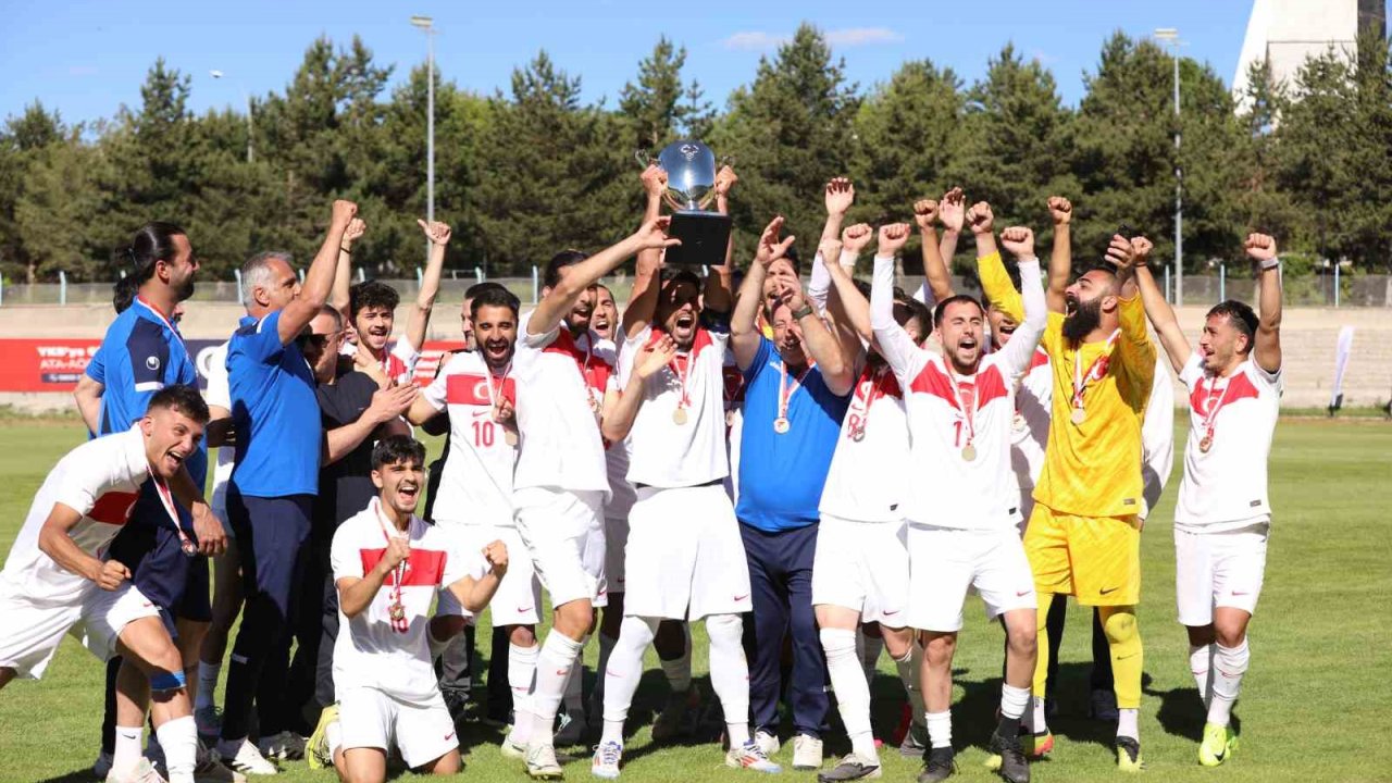 UEFA Regions’ Cup Bölgeler Karması şampiyonu İstanbul oldu