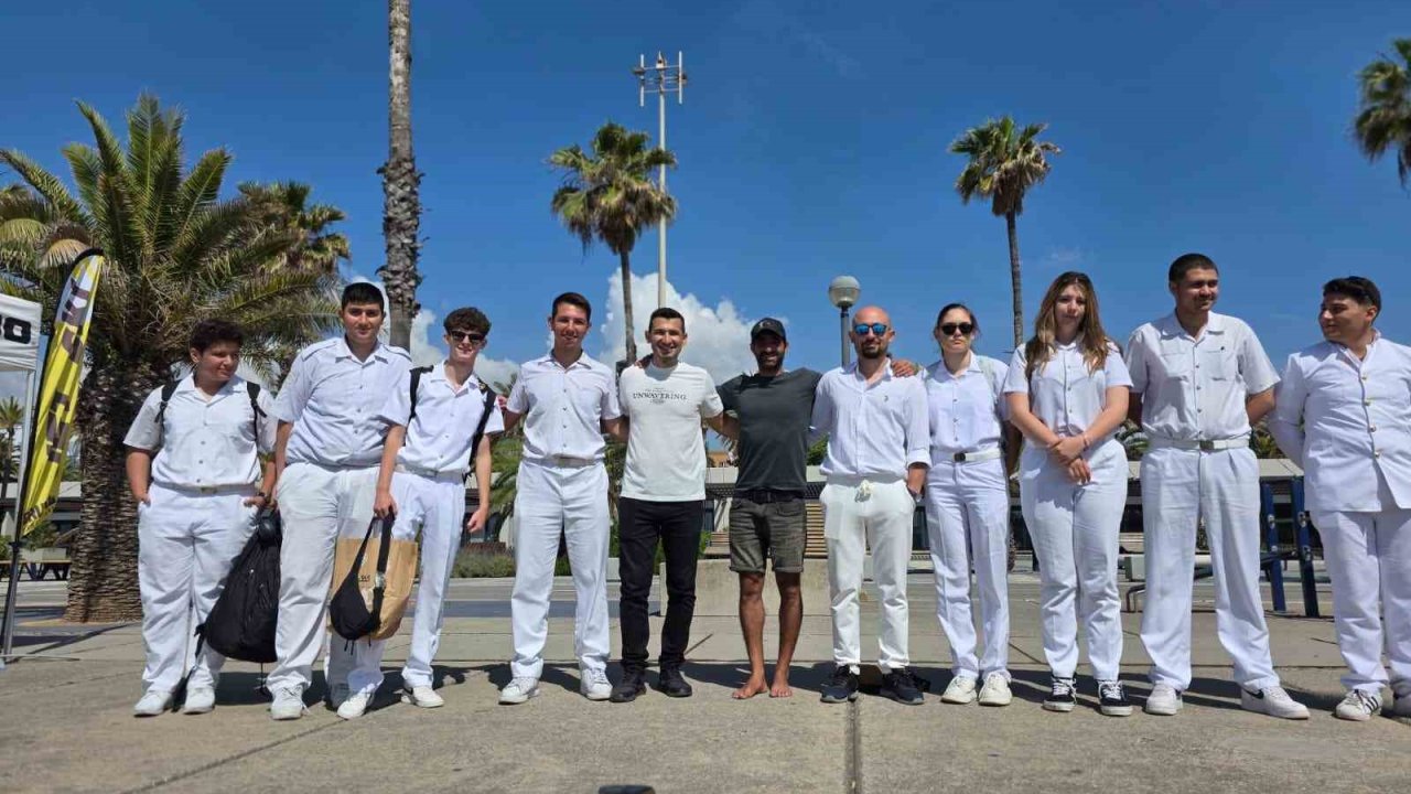 Ayvalıklı deniz öğrencileri Avrupa’da staj yaptı