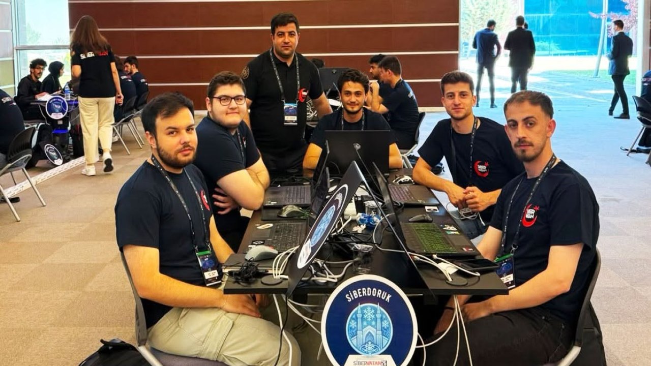 Bayburt Üniversitesi öğrencileri siber güvenlikte Türkiye finallerinde