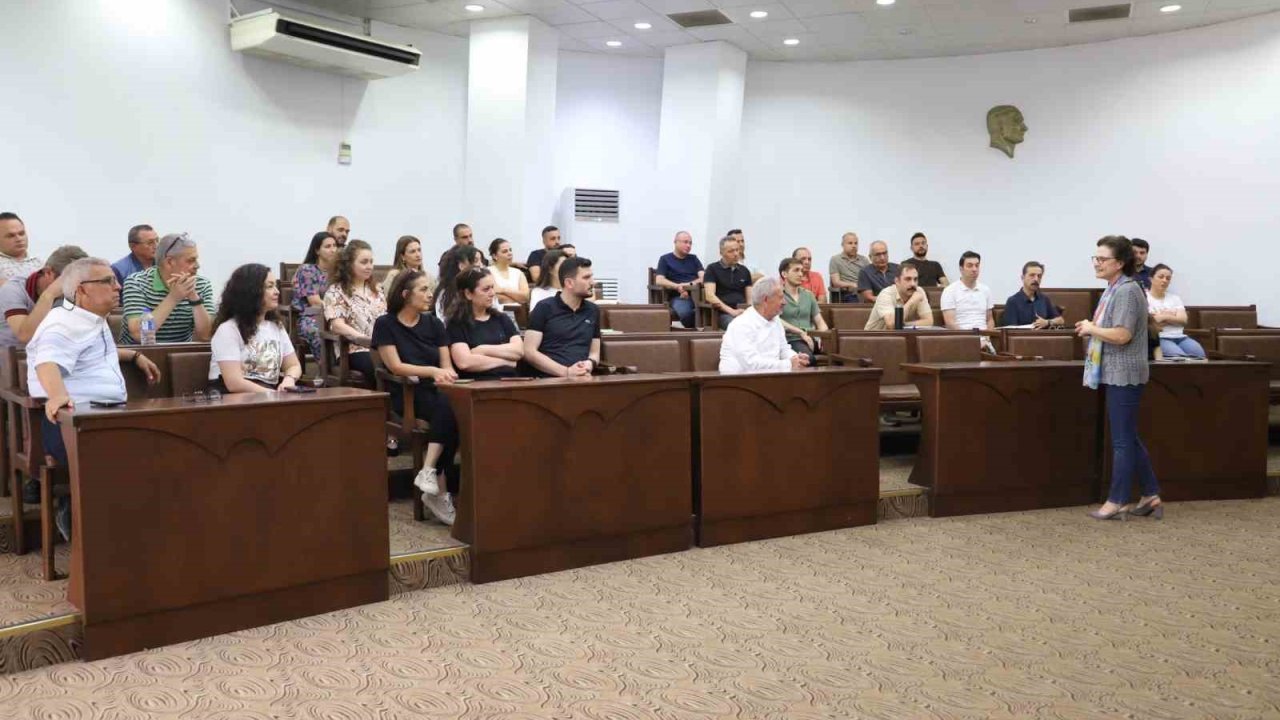 Nazilli Belediyesi hizmet içi eğitimlerine devam ediyor