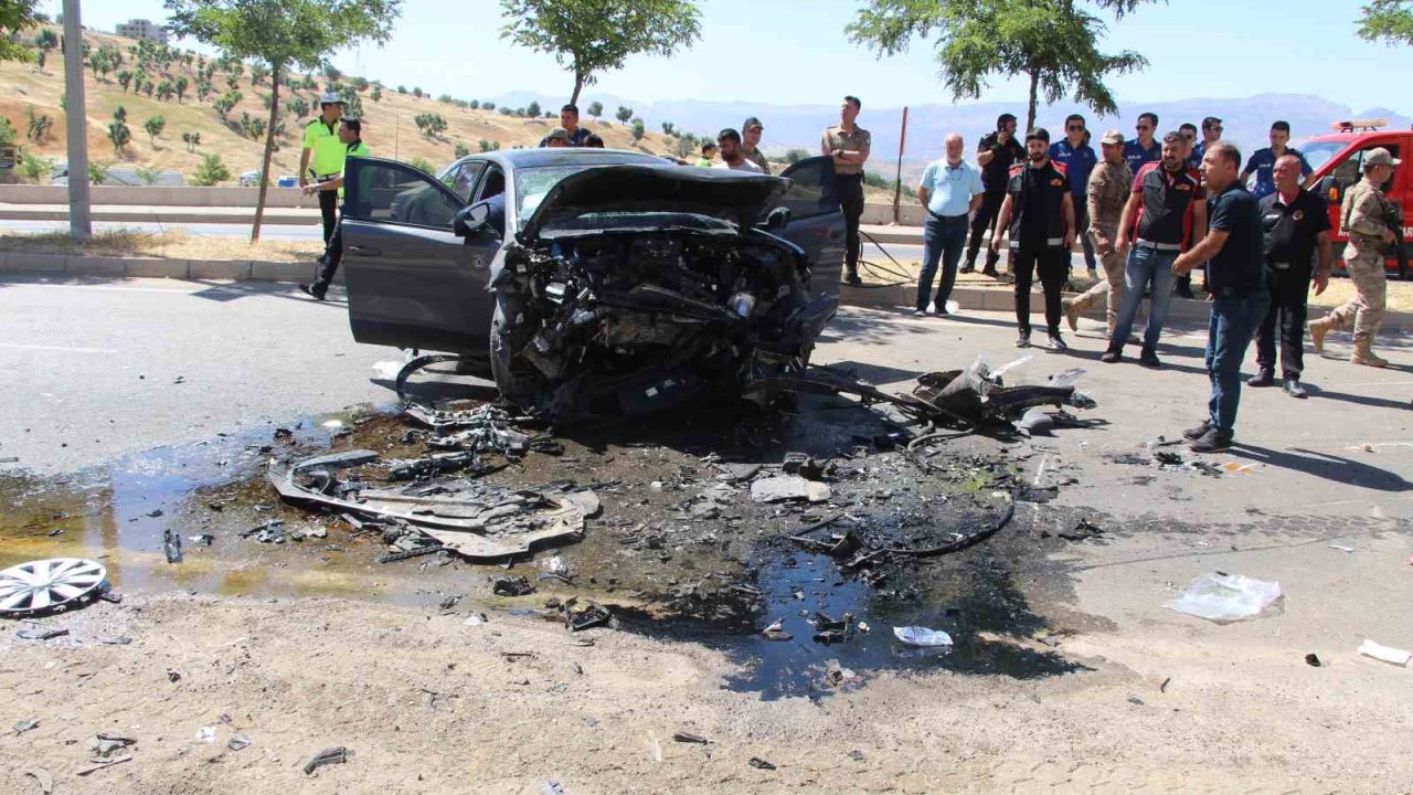 Şırnak’ta feci trafik kazası: Öğretmen hayatını kaybetti, 3 kişi yaralandı