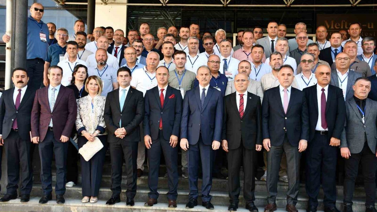 81 ilin öğretmenevi müdürleri Hakkâri’de buluştu
