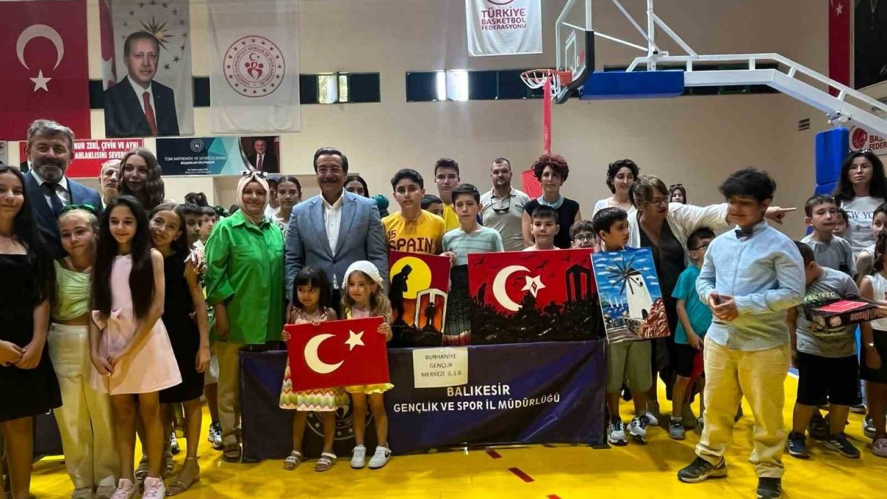 Burhaniye’de Yaz Spor Okulları törenle açıldı