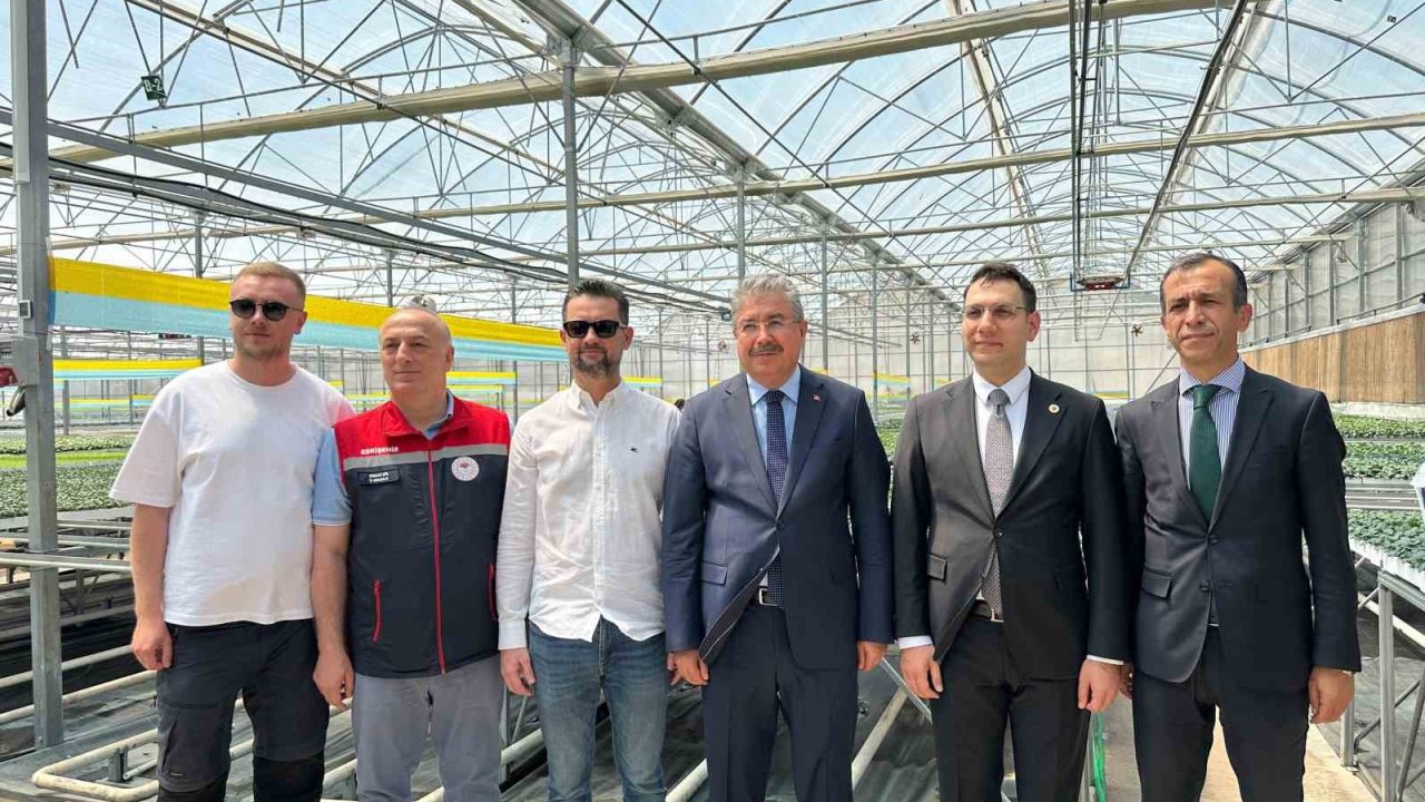 Eskişehir Valisi Dr. Erdinç Yılmaz, Sarıcakaya’daki fide tesisini ziyaret etti