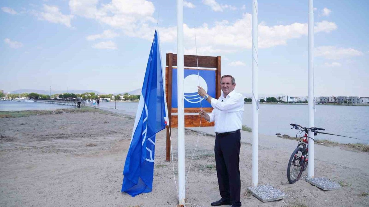 Ayvalık’ta Yeni Kum Adası Plajı hizmete açıldı