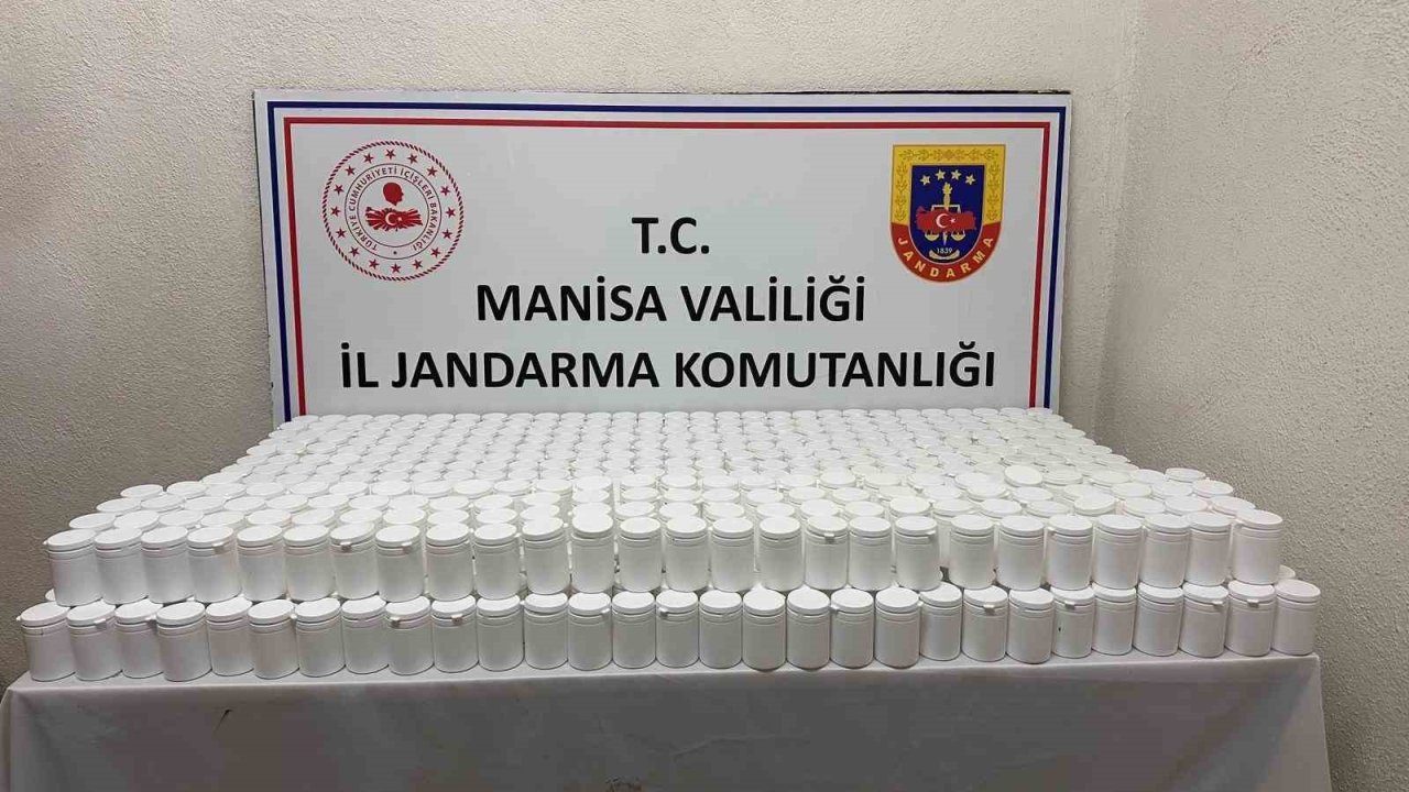 Manisa’da jandarmadan suç örgütlerine ve uyuşturucuya ağır darbe