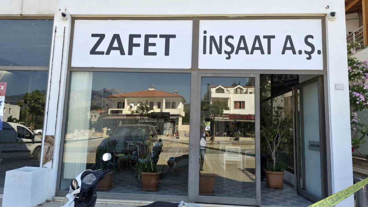 Datça’da iş adamı başından silahla vurulmuş halde bulundu