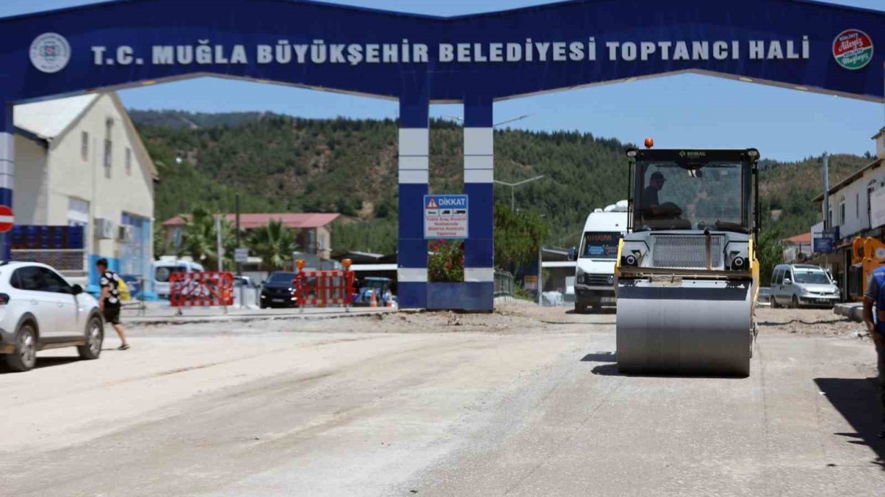 Fethiye toptancı hal bölgesinde yollar yenileniyor