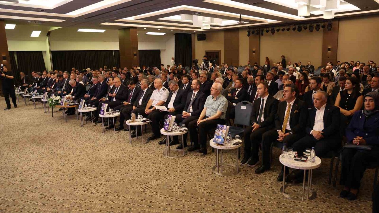Bir yıllık turizm geliri 65 milyar dolara ulaştı