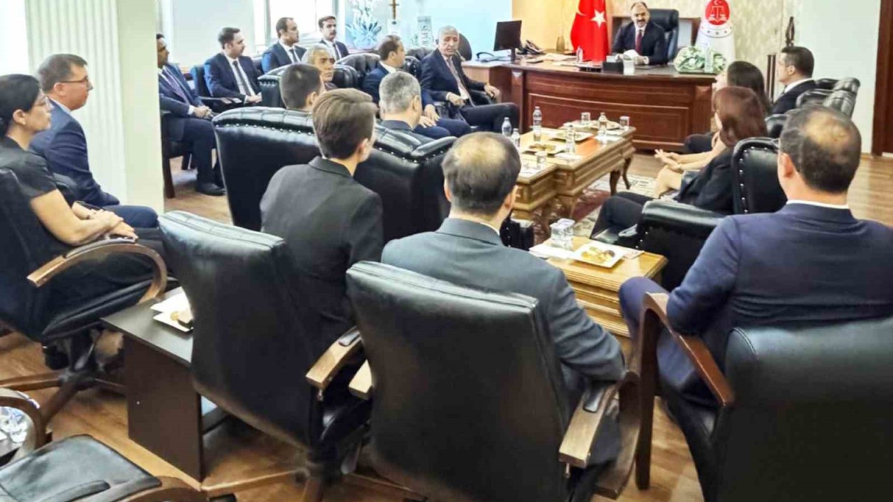 Muğla Cumhuriyet Başsavcısı Kayaközü göreve başladı