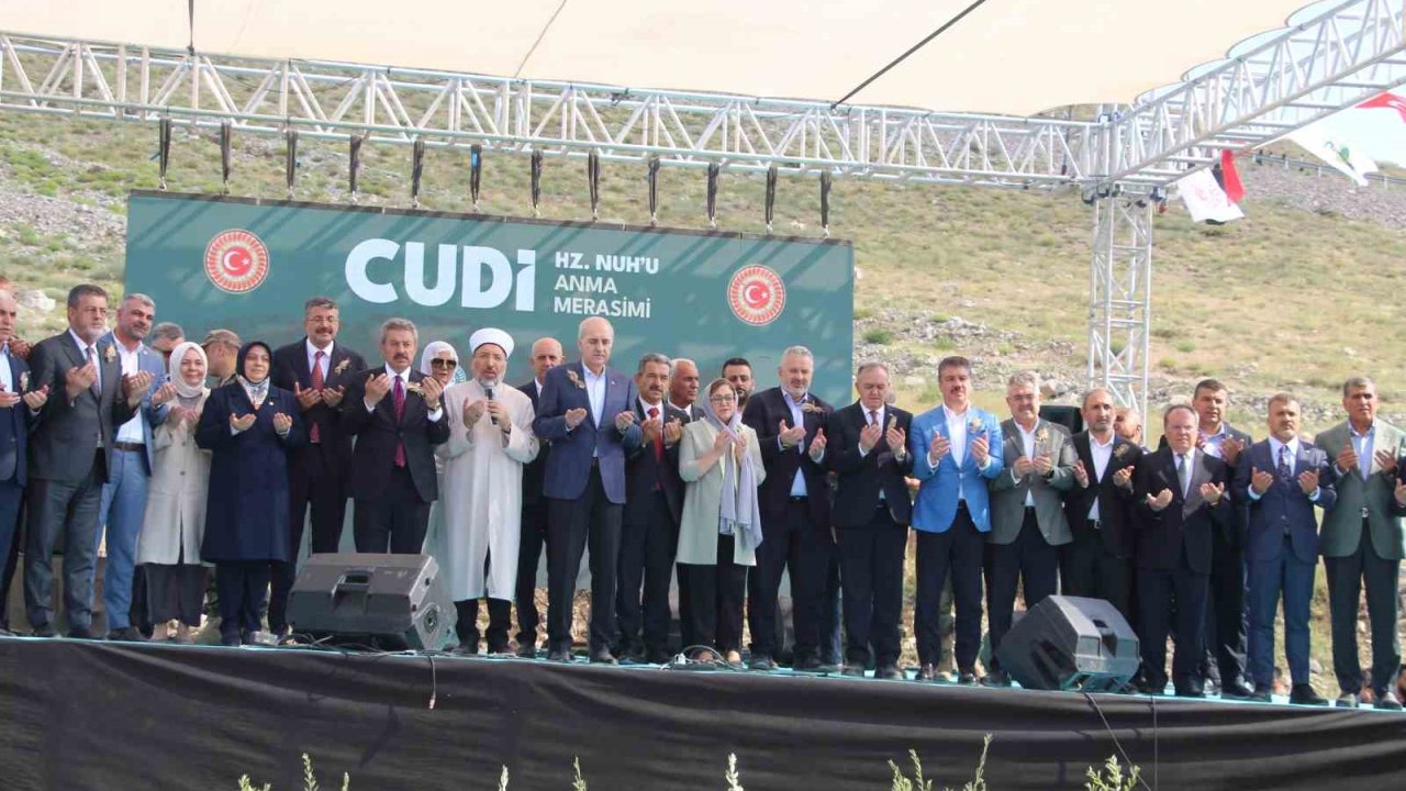 TBMM Başkanı Kurtulmuş: "Bu yaz ayları bitmeden de bu raporun gereği olan işler yapılacak"