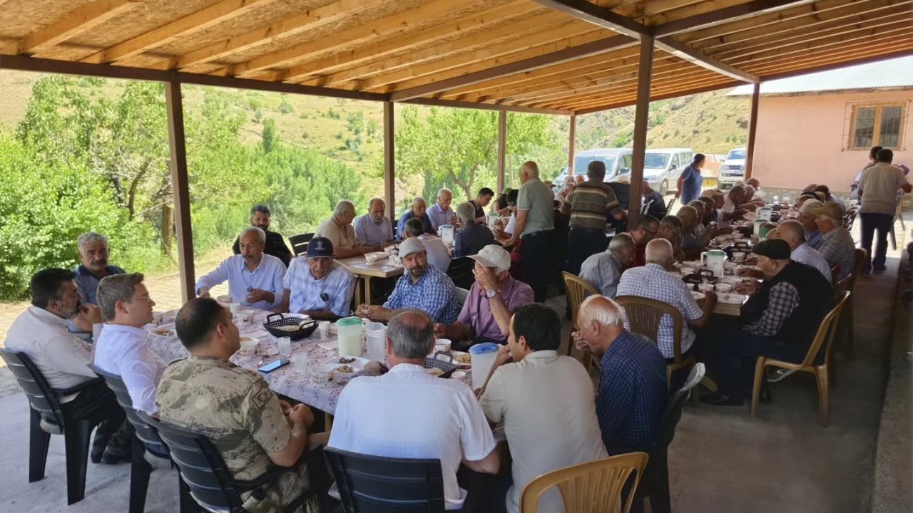 Kemaliye’de gönül buluşması