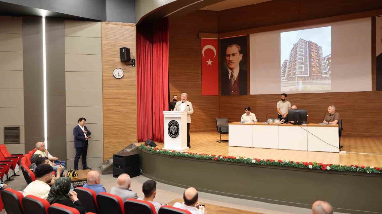 Melikgazi Belediyesi, Battalgazi’deki hak sahiplerini yeni evlerine kavuşturdu