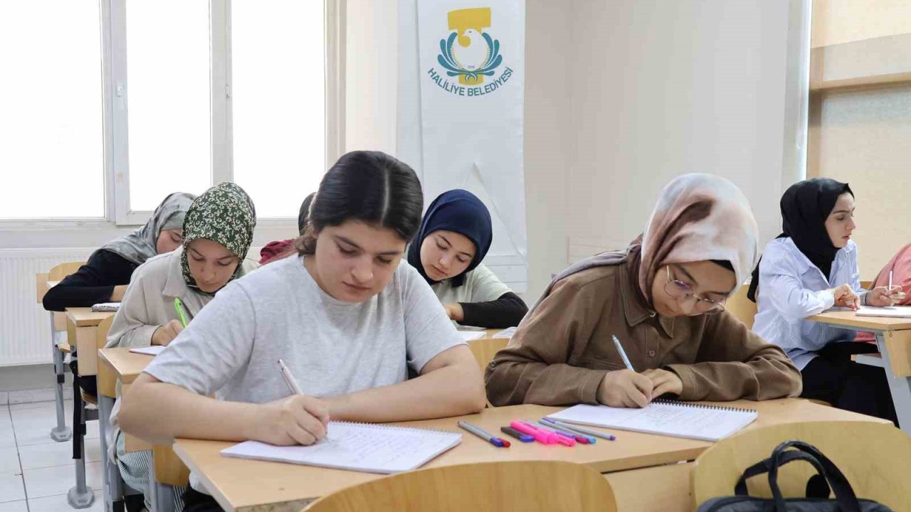 Haliliye’de üniversite adaylarına ücretsiz yaz kursu