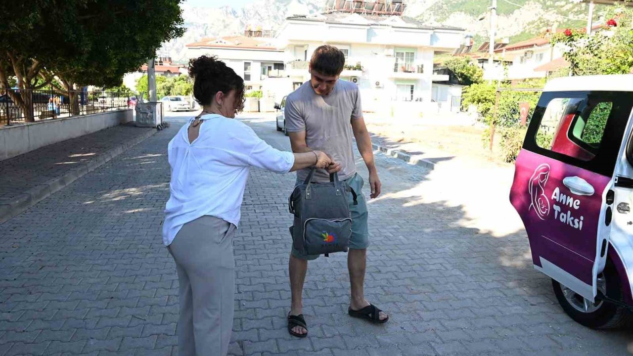 Kemer’de anne adaylarının yol arkadaşı: Anne Taksi