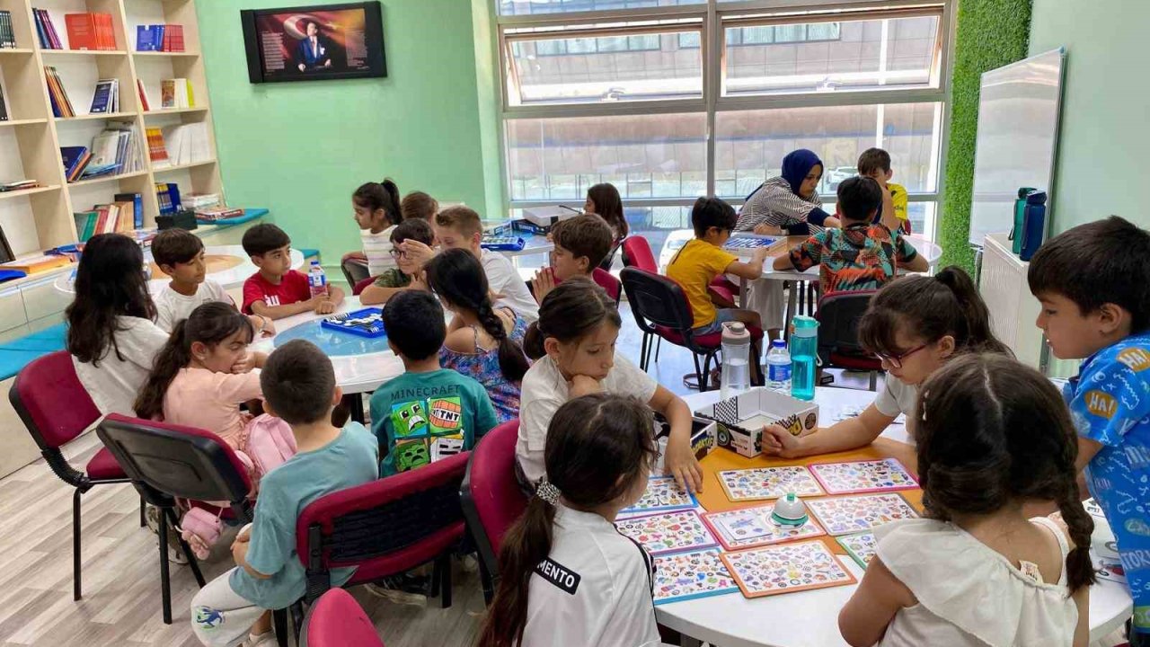 Menteşe’de GSB gençlik yaz kulübü kapılarını çocuklar için açtı