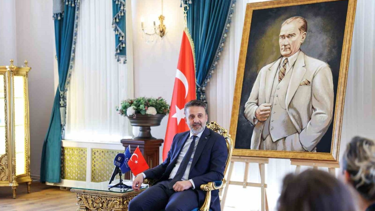 Altın Karagöz ekiplerinden Başkan Vekili Biba’ya ziyaret