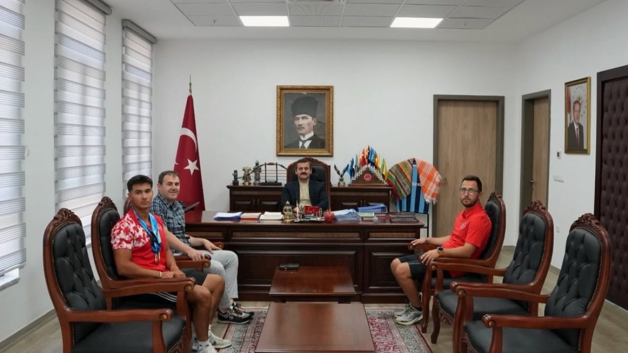 Köyceğiz Kaymakamı Kumcu, Dünya Şampiyonu Karahan’ı ağırladı