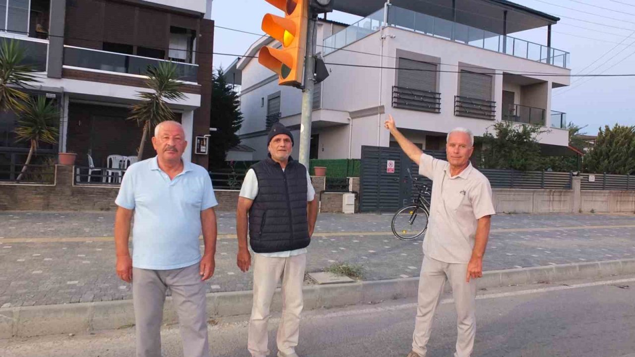 Burhaniye’de yetersiz yaya çizgileri tepki çekti