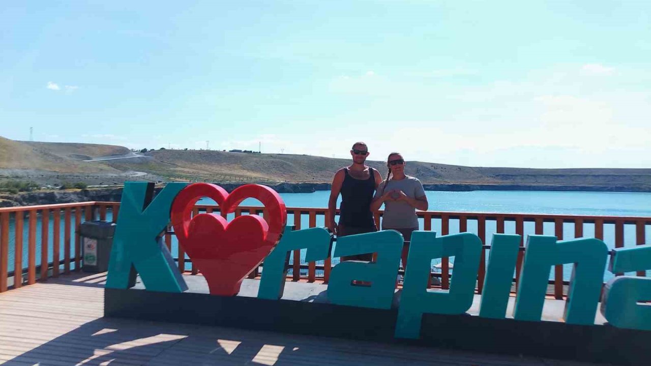 Alman turistler Karapınar’a hayran kaldı