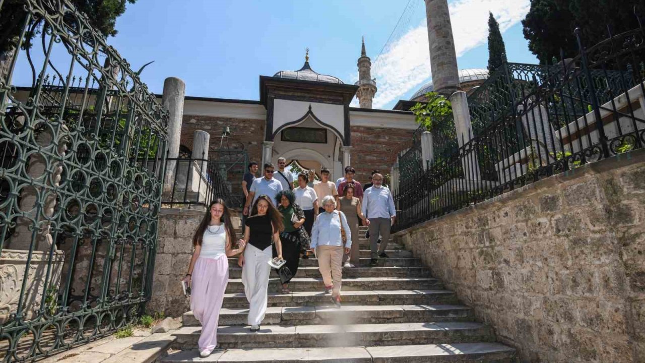 Osmangazi’de gençler Tanpınar’ın izinde Bursa’yı yeniden tanıdı