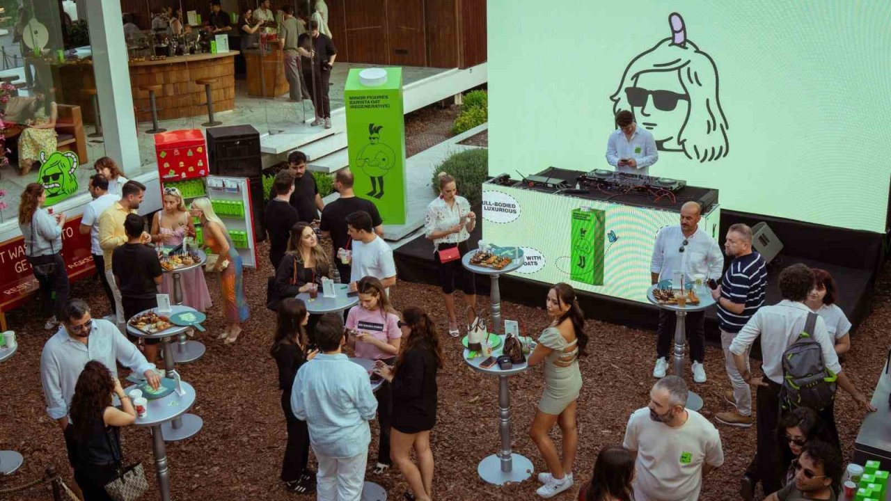 Espressolab’den Minor Figures iş birliğine özel lansman
