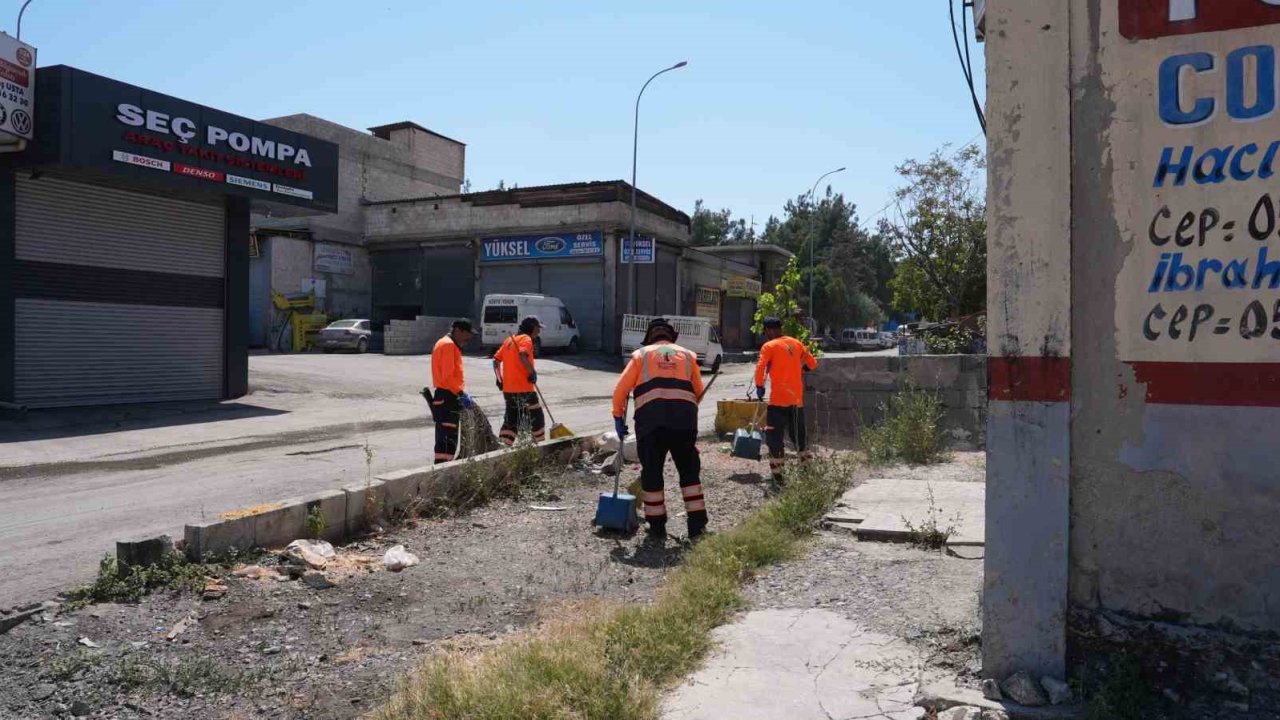 Şehitkamil’den KÜSGET’te kapsamlı temizlik seferberliği