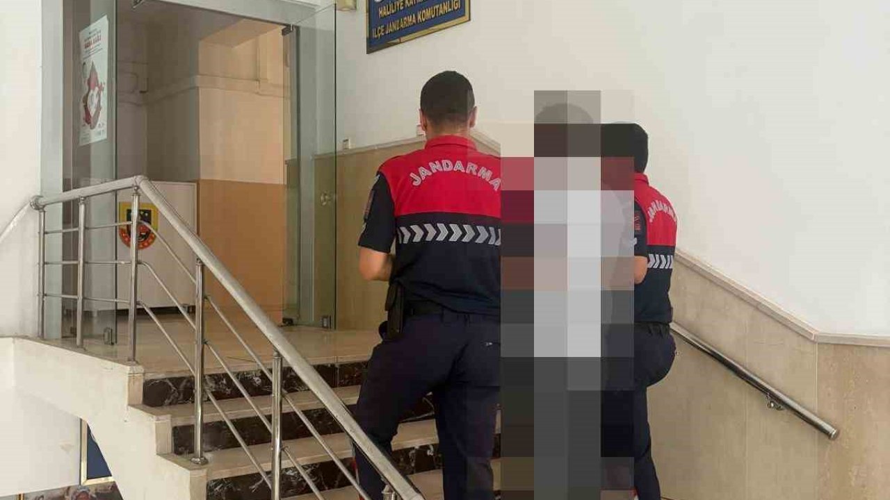 Hırsızlık suçundan aranan şahıs yakalandı
