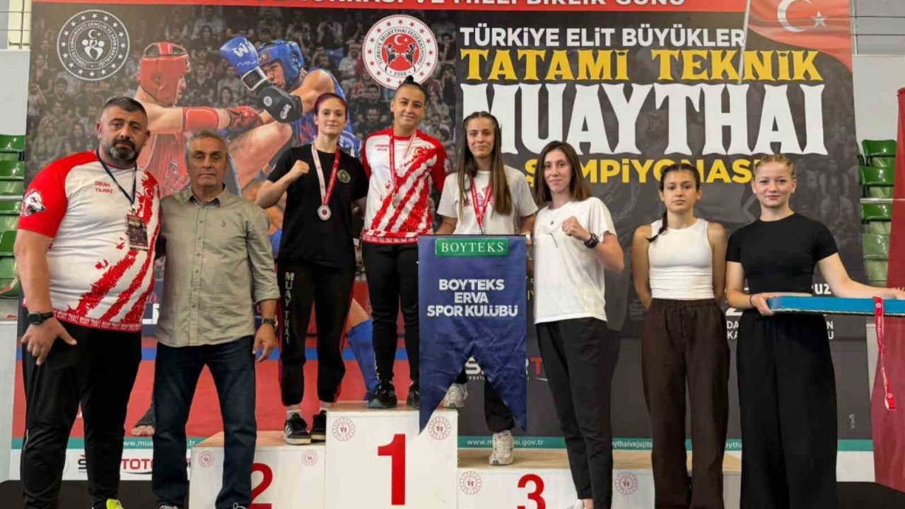 Manisalı muaythaiciler Türkiye Şampiyonası’na damga vurdu