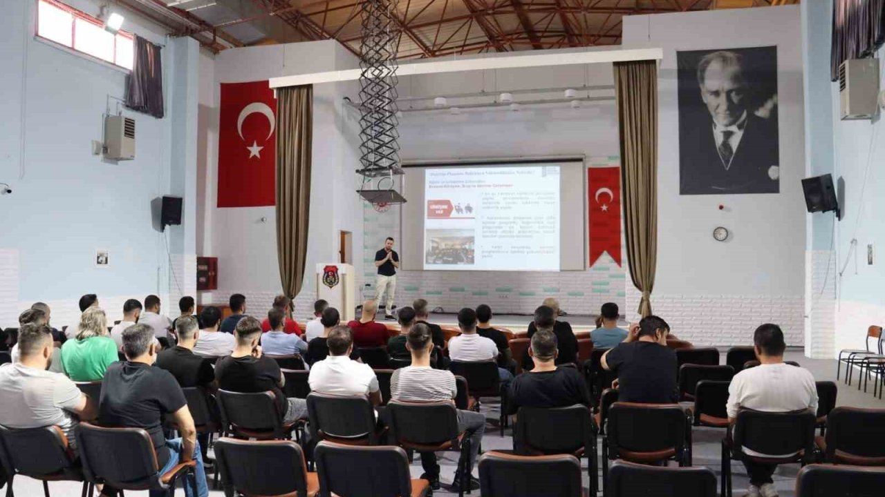 Eskişehir’de hükümlülere tahliye öncesi denetimli serbestlik semineri