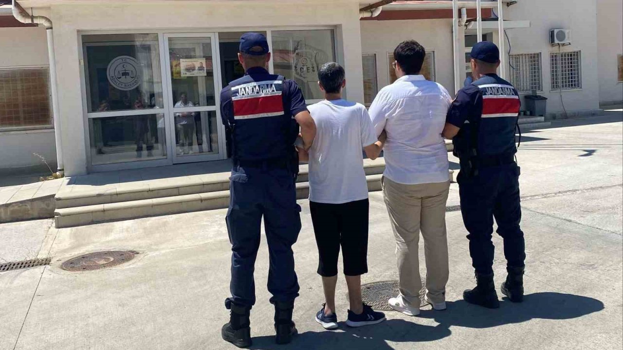 Kuşadası’nda hapis cezaları bulunan iki hükümlü yakalandı