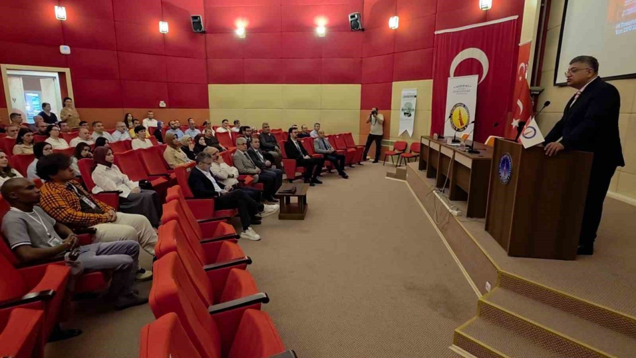 DPÜ Rektörü Süleyman Kızıltoprak: "15 Temmuz, milletin devletiyle omuz omuza yazdığı kahramanlık destanıdır"