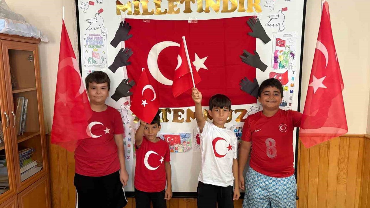Anamur’da Yaz Kur’an Kursu öğrencilerine 15 Temmuz ruhu anlatıldı
