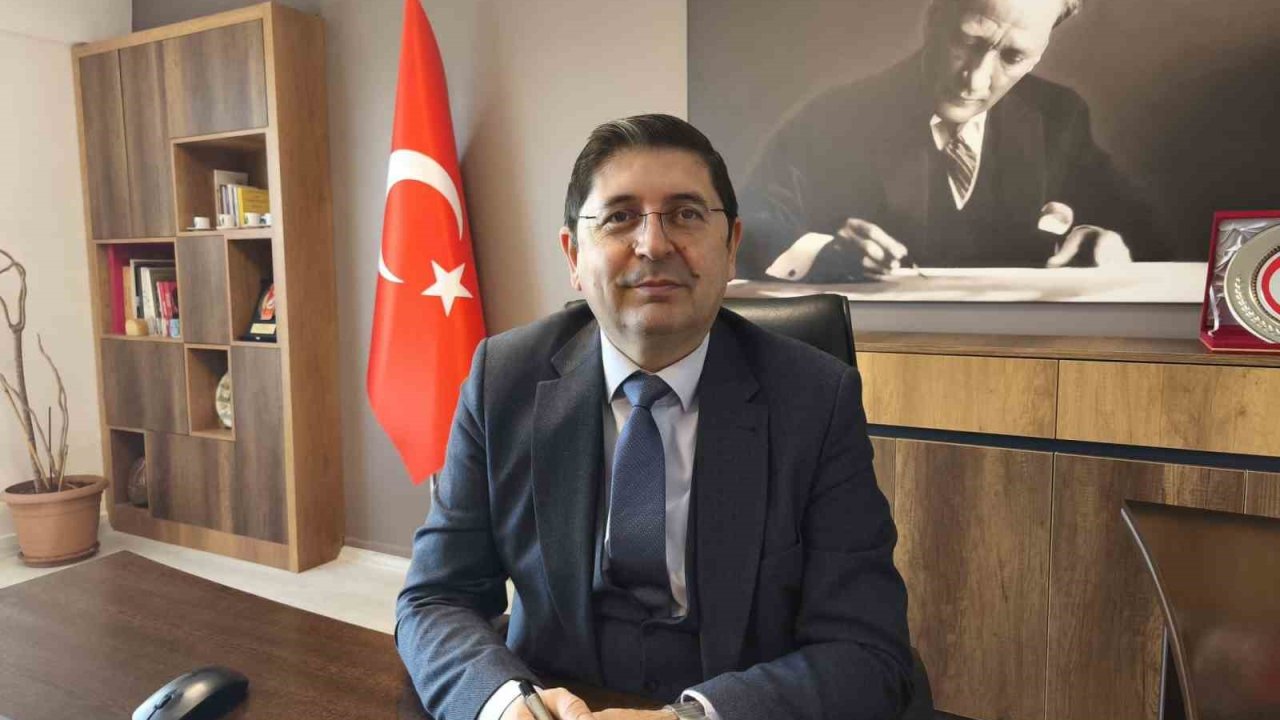 Bora Zor’dan 15 Temmuz’da Demokrasi ve Birlik mesajı