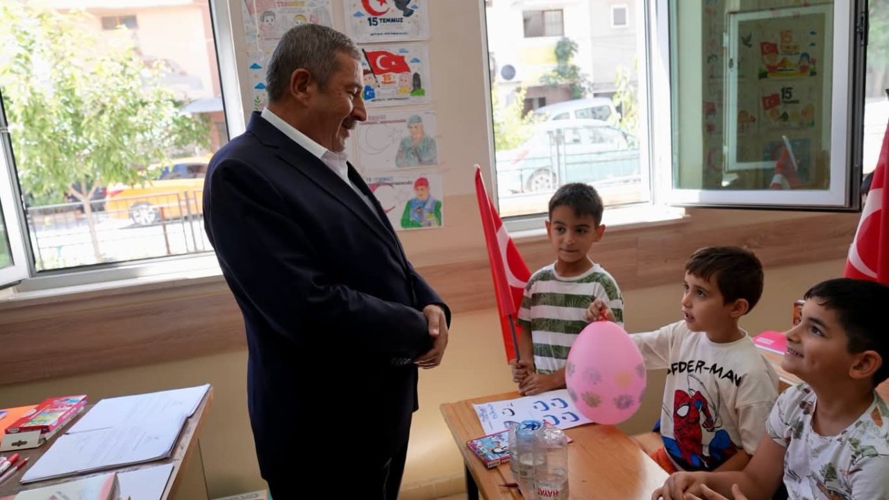 Başkan Bozkurt, TÜGVA’da gençlerle buluştu