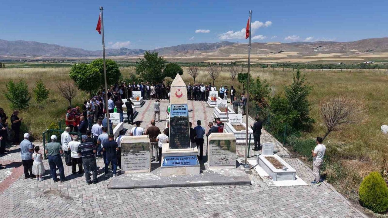 Edebük Şehitliği’nde 15 Temmuz anması