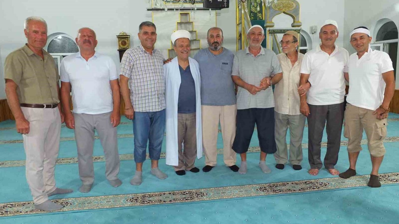 Burhaniye’de umre çorbası ilgi gördü