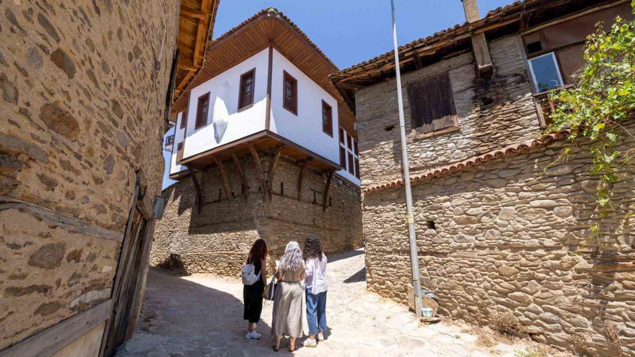 İzmir’in tarihi mirasına koruma kalkanı