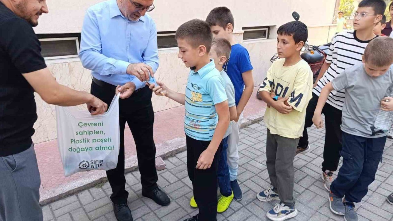 Çocuklara yönelik Kur’an eğitimleri sürüyor