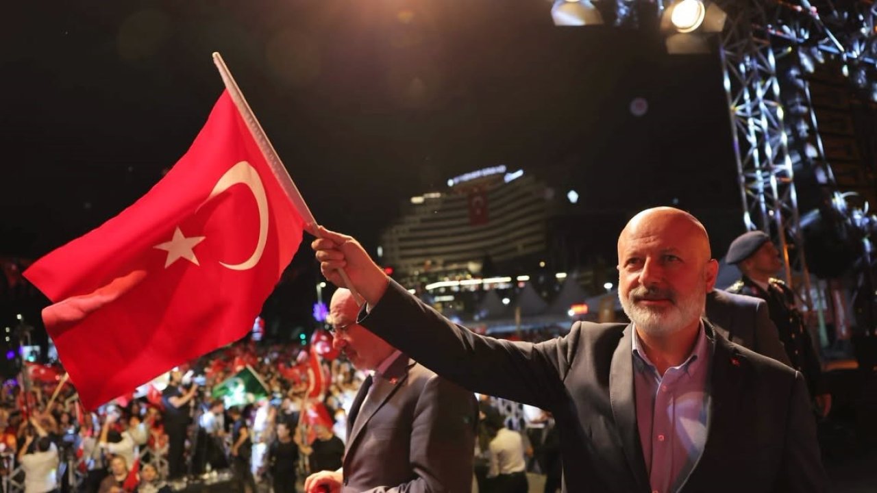 Başkan Çolakbayrakdar: "15 Temmuz ruhu, milletimizin iradesinin en güçlü nişanesidir"