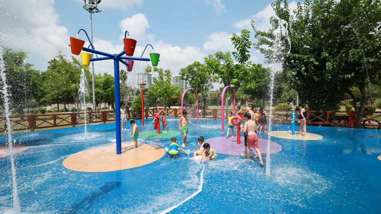 Yüreğir Belediyesi su oyun parkları yaz sezonunu açtı